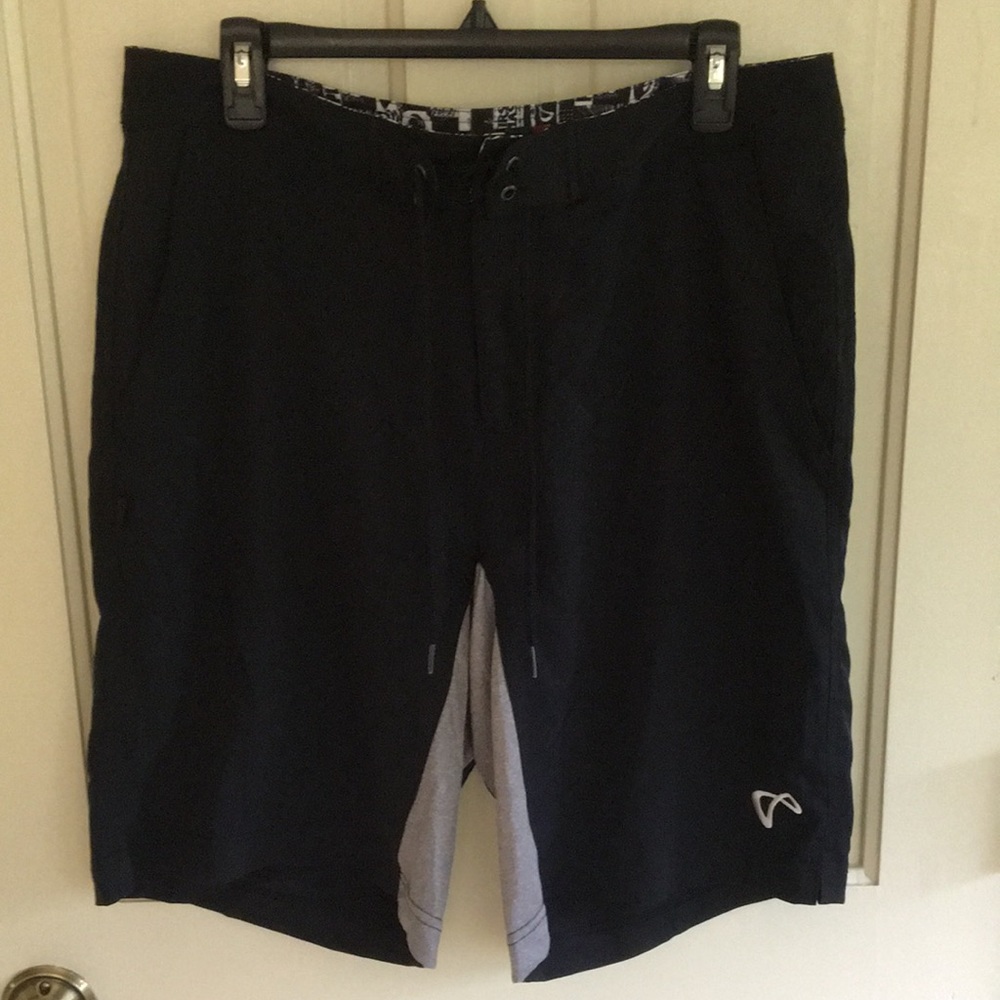 New Athletic DNA Shorts Surfer Sport Black Men’s Size Large